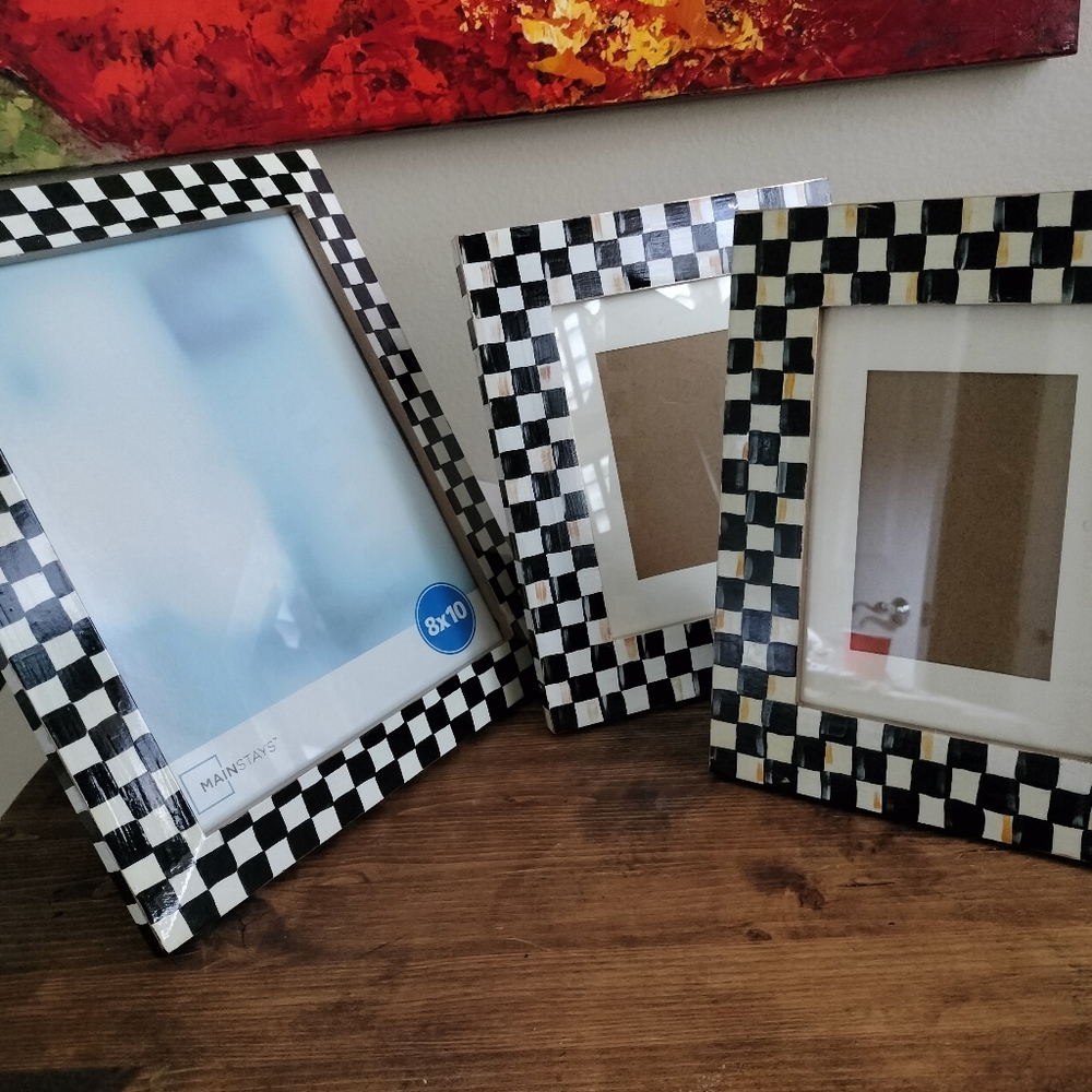 Wooden black & white checks picture frames 8x10 $39 5x7 $35 4x6 $31 hand-painted